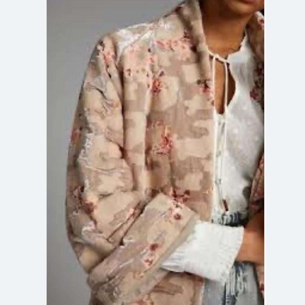 By Anthropologie Velvet floral kimono jacket - Picture 2 of 9